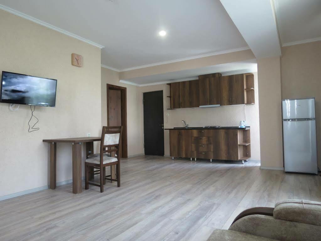 G&G Hotel Tbilisi Exterior foto